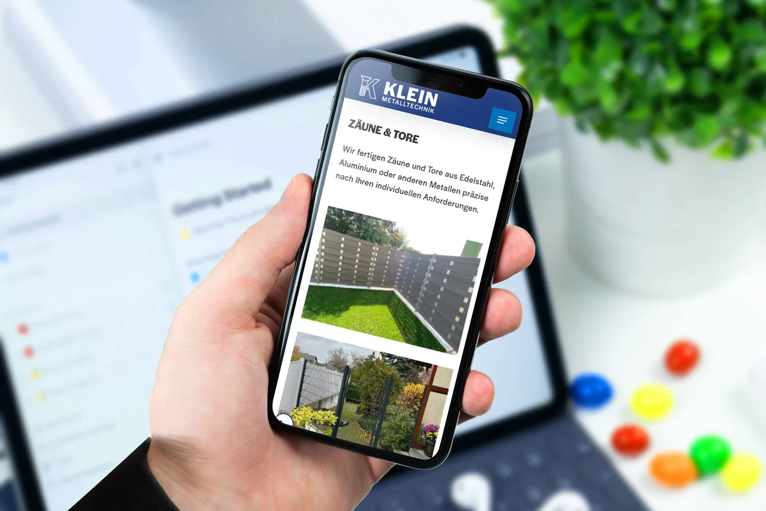 Mobile-With-Hand-Metalltechnik